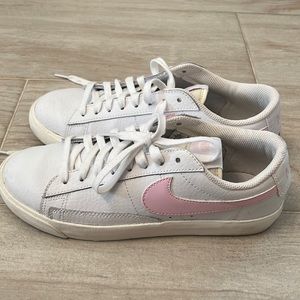 Nike Blazer